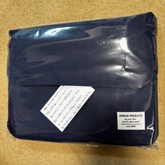 ユニベイズ　ショルダーバック　新品の画像