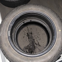 BRIDGESTONEスタッドレスタイヤの画像