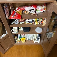 12／6迄 ⭐︎美品　食器棚の画像
