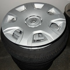 キャラバン純正 ホイールの画像