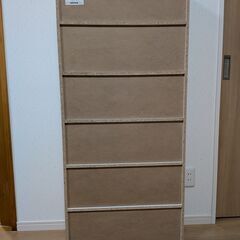 ☆美品☆コミック収納ラック6段　ホワイトの画像