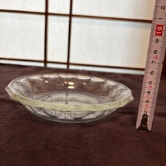 ★取引中★Pyrex ガラス製　丸皿　中皿の画像