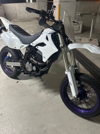 Dトラッカー250 モタード　FCR33付き