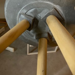 ロウヤ　スツールの画像