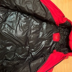 洗えるフュージョンダウンフーディー　ワークマン　Mサイズの画像