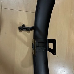 ハーレーダビッドソン883 マットブラックの純正フロントフェンダーの画像