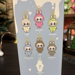 POP MART ラブブマカロンの画像