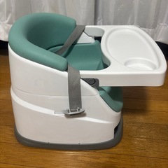 インジュニティ　ベビーチェアの画像