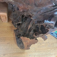 大っきめの木の置物の画像