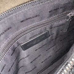 【MICHAEL KORS／マイケルコース】 メンズ クラッチバッグ（型番：39F5MYTU6L）の画像