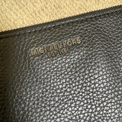 【MICHAEL KORS／マイケルコース】 メンズ クラッチバッグ（型番：39F5MYTU6L）の画像