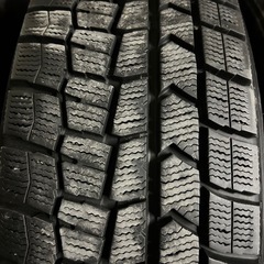 スタッドレスタイヤ　195/65R15 2018年製造 ウィンターマックス02の画像