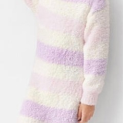 取引中 子ども服　110 センチ 部屋着　パジャマ　GUの画像