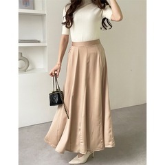 レディース　ブラウスとフレアスカート　単品購入
可の画像