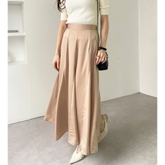 レディース　ブラウスとフレアスカート　単品購入
可の画像