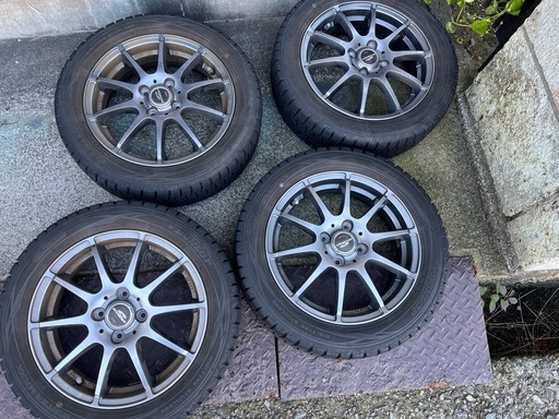 ダンロップ 165/60r15 スノータイヤ 2018年製造