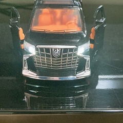 【大型ミニカー／モデルカー】トヨタ 30系アルファード（ブラック）の画像