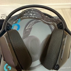 Logitech G733 ゲーミングヘッドセットの画像