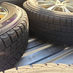 215/65r16スタッドレスの画像