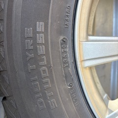 215/65r16スタッドレスの画像