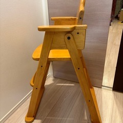 アンパンマンのダイニングチェアの画像