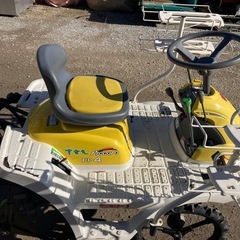 イセキ田植え機の画像