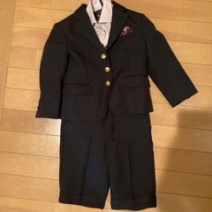 子ども　スーツ　フォーマルの画像