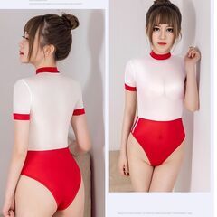 【新品・未開封】スポーツウェア（コスプレ衣装などにもどうぞ！青・赤からお選びください）の画像