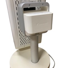 DAIKIN ダイキン 遠赤外線暖房機 セラムヒート ERFT11YS-W 2021年製の画像