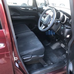 お買い得車⁉️N-BOX カスタム　G L パッケージ　車検9年2月　ナビ　バックカメラ　パワスラ　キーフリー　プッシュスタート　の画像