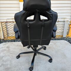 🌟ゲーミングチェア🌟 オフィスチェア‼️ フットレスト付き‼️ GMC-71 グレー 71×71×112cmの画像