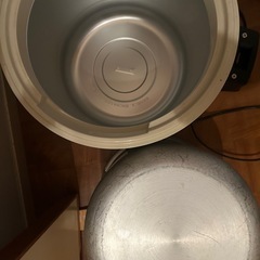 保温ジャーの画像