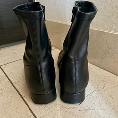 LE TALON ショートブーツ　24cm ブラック　　の画像