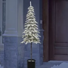 LEDライト付きノルディックツリー クリスマスツリーの画像