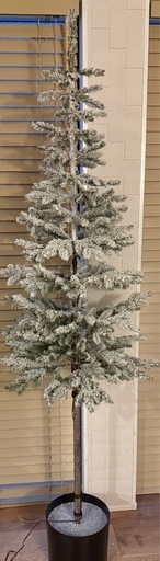 LEDライト付きノルディックツリー クリスマスツリー