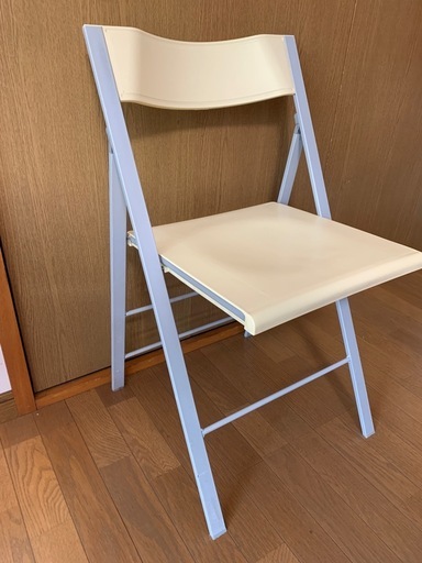 Arrmet アーメット ポケットチェア イタリア製 スタック 折り畳みホワイト Arrmet アーメット ポケットチェア イタリア製 スタック 折り畳み