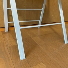 Arrmet アーメット ポケットチェア イタリア製 スタック 折り畳みホワイト フォールディングチェア 折りたたみチェアの画像