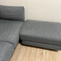 【引き取り限定】【ニトリ】2人掛けソファー/オットマン付き の画像