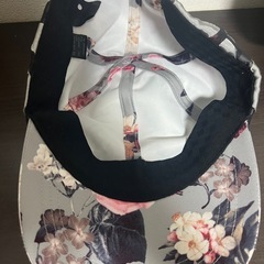 【CA4LA】花柄　レディース　キャップ　帽子　おしゃれ　黒　ブラック　バラの画像