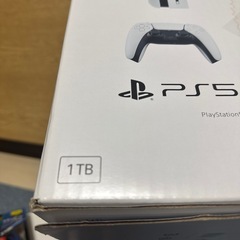 美品 プレステ5  ps5 cfi-2000 A01の画像