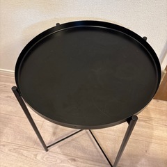 IKEA サイドテーブル 黒の画像