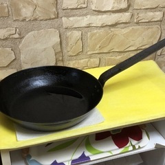 美品★SS鉄底厚フライパン26cmの画像