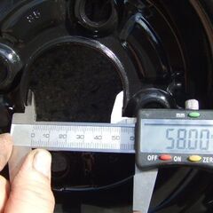 スバルサンバー（ＴＶ）用ノーマルホイール　スタッドレス用にどうですか？　塗装済の画像