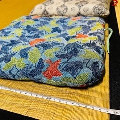 【あげます】ポータブル枕？　座布団？【タダ】の画像