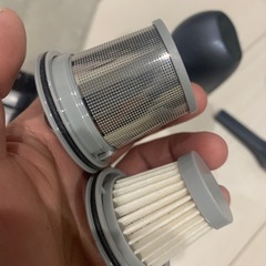 新品6000円くらい　30秒だけ使用　強力ハンディークリーナーの画像