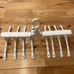 子供用　8連ハンガー　ワンタッチ　折りたたみ　収納　ホワイト　洗濯物干し　ピンチの画像