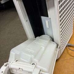 【シャープ】加湿空気清浄機 KC-H50-W プラズマクラスター 2018年製の画像