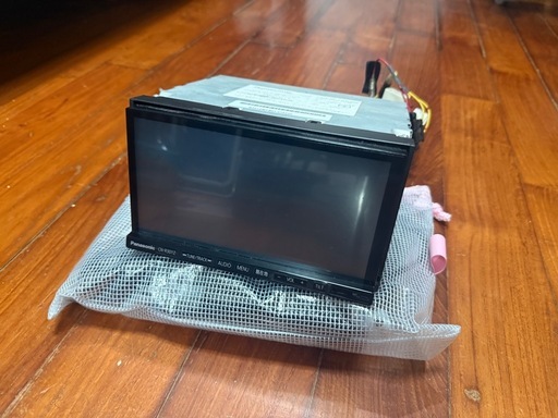 カーナビ　フルセグカーオーディオ　CN-R301ZA