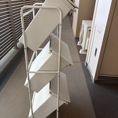 無印良品　ポリプロピレンごみ箱　3段ラック　キャスター付の画像