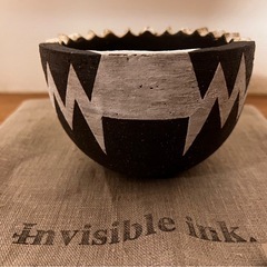インビシブルインク　鉢　invisible inkの画像